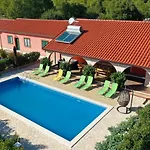 Villa Lujko *