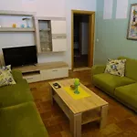 Villa Lujko Prapatnica
