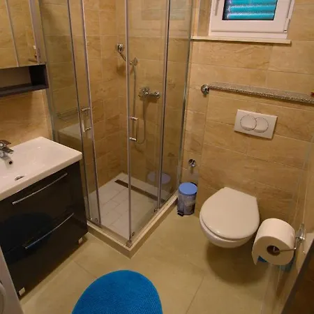 Villa Lujko Prapatnica