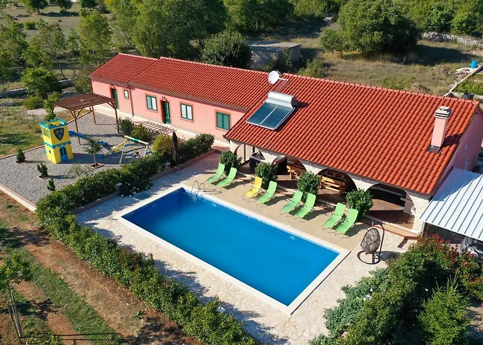 Vila Lujko