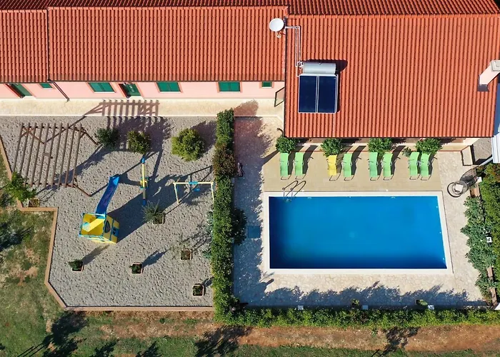 Vila Lujko Prapatnica