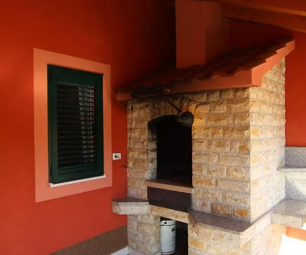 Lujko فيلة Prapatnica